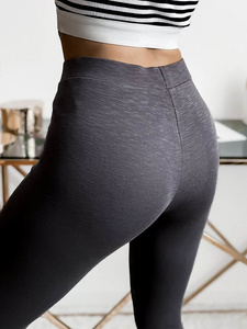 Dark gray || pigeon gray