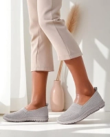 pigeon gray