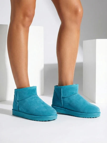 Royalfashion Short women's snow boots like Hozis