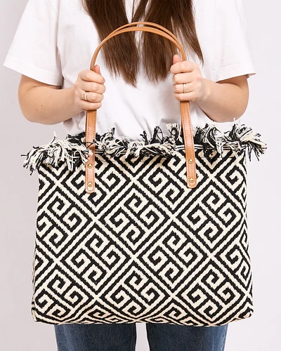 Royalfashion Patterned woven shopper bag