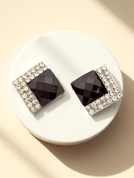 Royalfashion Women's clip-on earrings with crystal and cubic zirconia