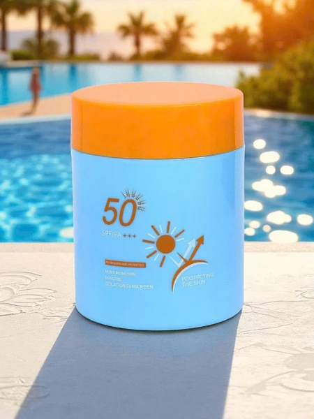 Highly moisturizing sunscreen with aloe vera, SPF 50