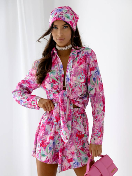 Royalfashion Women's set with a shirt and floral shorts