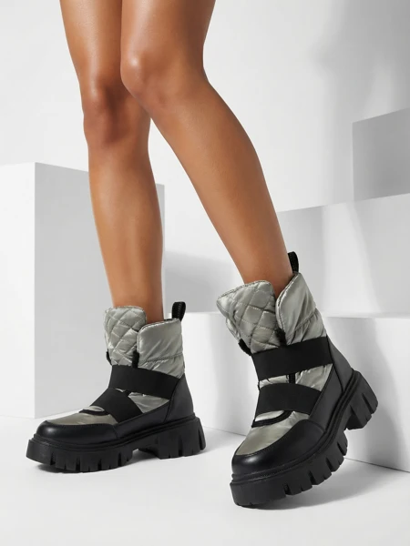 Women's snow boots on a flat sole in black-gray Ferory- Footwear