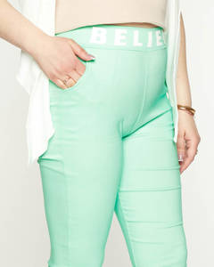 mint || dark green