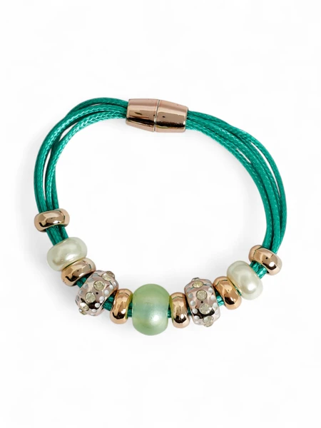 Women's bracelet with beads and cubic zirconia