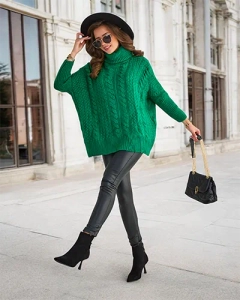 dark green