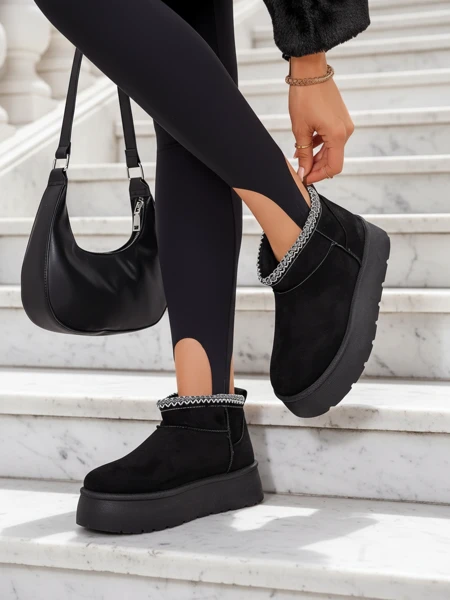 Royalfashion Women's short boots a'la snow boots Xoalla