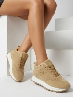 light brown || brown