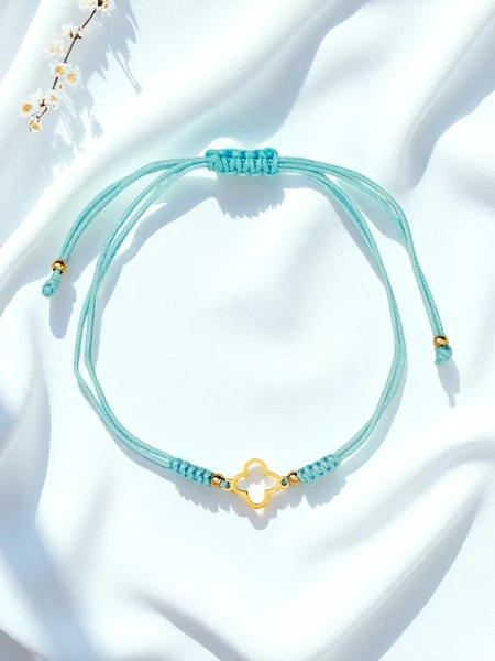 Women's bracelet with Golden Tide ornament
