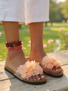 Light pink || pink
