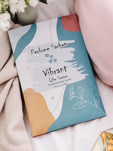 Fragrant sachets for cars, handbags, closets, and bathrooms. Vibrant.