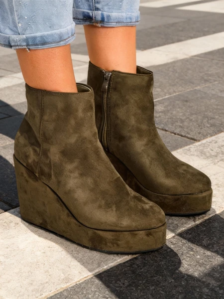 Royalfashion Women's wedge ankle boots Sieffa