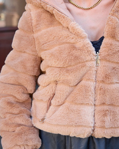 light brown || brown