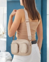 light brown || beige