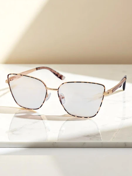 Royalfashion Sunglasses in a Square Skyline Shades