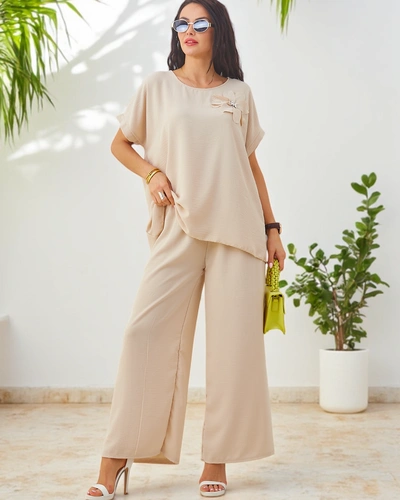 Royalfashion Women's set with short sleeves, decorative flower, and wide pants