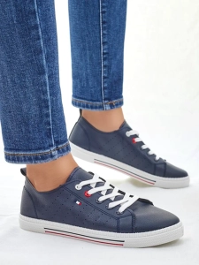 baby blue || niebieski