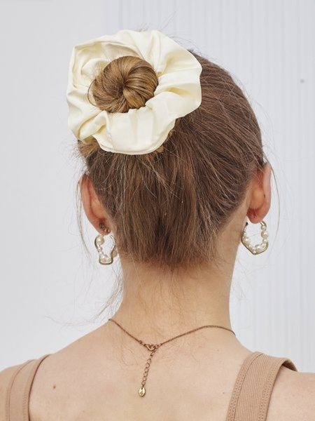 Royalfashion Satin hair scrunchie Satelle Style