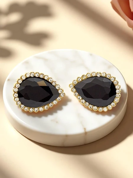 Royalfashion Women's clip-on earrings with crystal and zircons