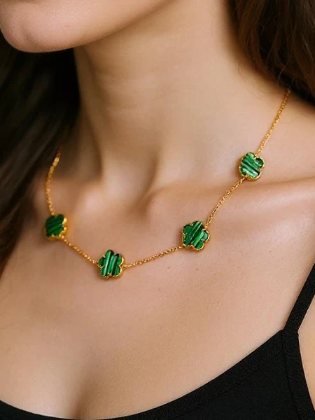 Aurelia Clavis mother-of-pearl necklace in a gold setting