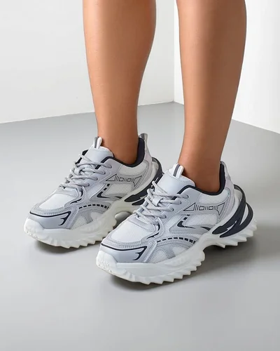 Royalfashion Women's sports sneakers on a thicker sole Nettes