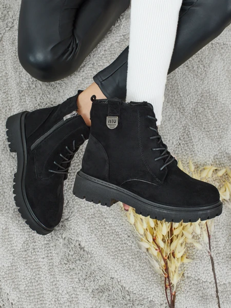 Women's Tirra Trapper Boots