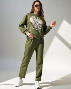dark green