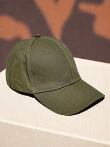 khaki || dark green