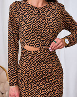 brown || black || light brown