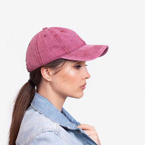 Maroon || red