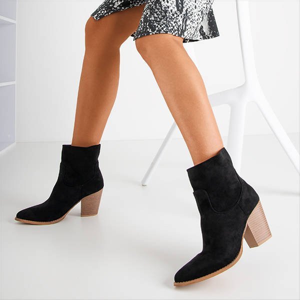 OUTLET Black women's cowboy boots Moriles - Footwear