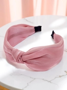 pink || dark green