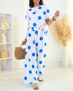 cobaltic || Ecru || white