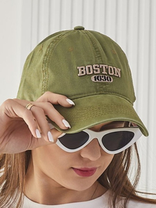 khaki || dark green