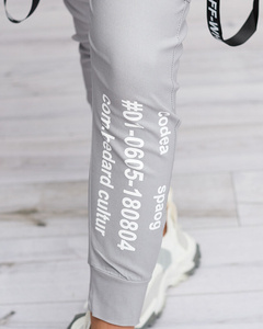 Light gray || pigeon gray