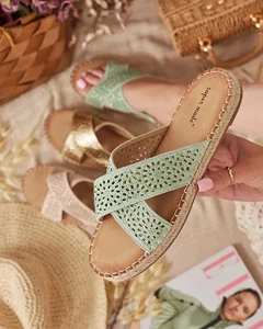 dark green