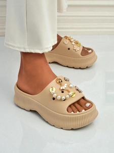 light brown || pink