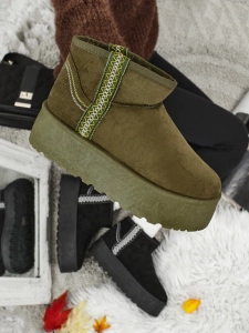 dark green