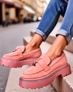 pink