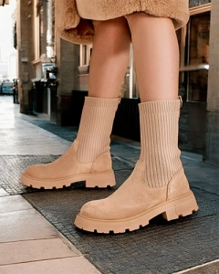 light brown || brown