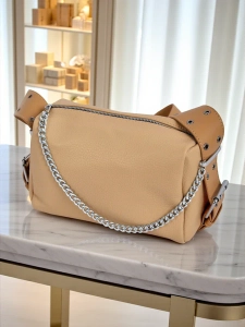 light brown || orange